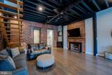 840 Bond Street - Photo 17