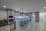 840 Bond Street - Photo 8