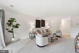 9735 Kings Crown Court - Photo 5