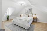 843 Lombard Street - Photo 16
