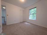 8111 Beverly Road - Photo 12
