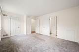 135 Caernarvon Court - Photo 15