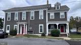 127 Broad - Photo 1