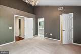 706 Howards Loop - Photo 16