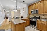 2106 Fleet Street - Photo 13