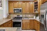 2106 Fleet Street - Photo 15