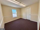 2002 Mount Holly Road - Photo 4