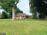 580 Village Rd W - Photo 2