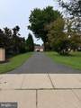 580 Village Rd W - Photo 3