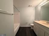 931 Hillside Lake Terrace - Photo 18