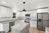 105 Wythe Avenue - Photo 11