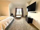 4705 Thoroughbred Drive - Photo 30