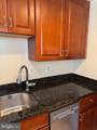 1720 Queens Lane - Photo 11