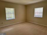1720 Queens Lane - Photo 16