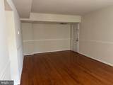 1720 Queens Lane - Photo 5