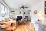 2018 Rockwell Avenue - Photo 2