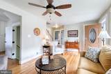 2018 Rockwell Avenue - Photo 5