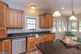 9005 Horseshoe Lane - Photo 28