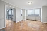 10401 Grosvenor Place - Photo 4