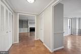 10401 Grosvenor Place - Photo 6