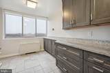 10401 Grosvenor Place - Photo 8