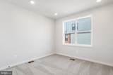  133 WARBURTON STREET - Photo 26