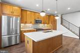  133 WARBURTON STREET - Photo 5
