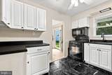 208 Devon Court - Photo 10