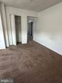 206 Saude Avenue - Photo 10