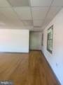 10521 Crestwood - Photo 8