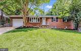 8209 Rosaryville Road - Photo 4