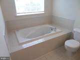 675 Mcleary Square - Photo 39