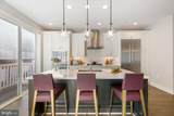 10340 Grosvenor Place - Photo 7