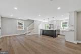 10211 Stratford Avenue - Photo 3