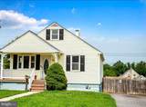 4216 Thorncliff Road - Photo 1