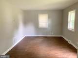 817 Graisbury Avenue - Photo 3