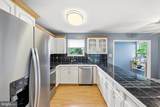 7811 Stafford Hill Court - Photo 14