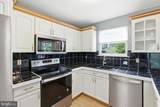 7811 Stafford Hill Court - Photo 15