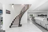 504 Middlesex Drive - Photo 5