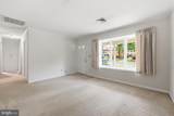 420 Burck Street - Photo 10