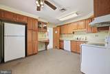 420 Burck Street - Photo 12