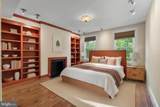 832 William Street - Photo 16