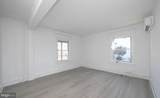 1112 Collings Avenue - Photo 11