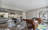 3515 Midvale Avenue - Photo 7