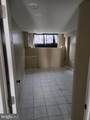 6202 Hasbrook Avenue - Photo 9