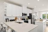 828 Watts Street - Photo 18