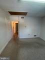 305 Water Street - Photo 16