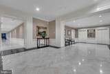 10 Lee Street - Photo 13