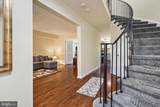 8210 Carrleigh Parkway - Photo 7