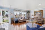381 Carteret - Photo 10